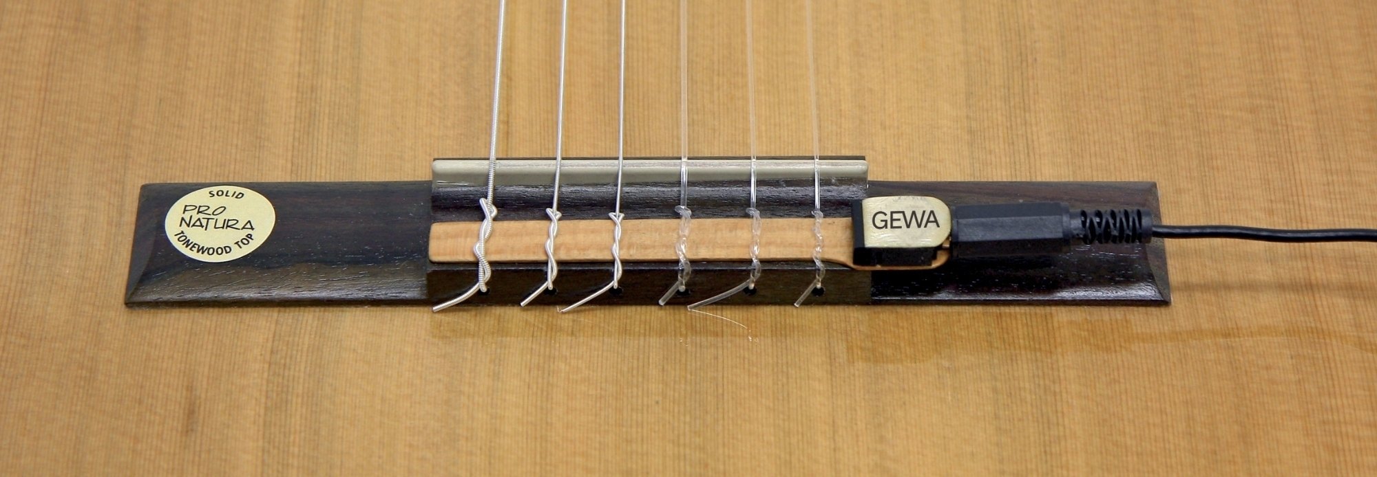 GEWA CG1 - Piezo Pickup für Konzertgitarre